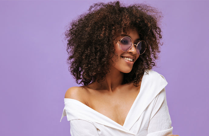 How to Manage Frizz During the Warmer Months